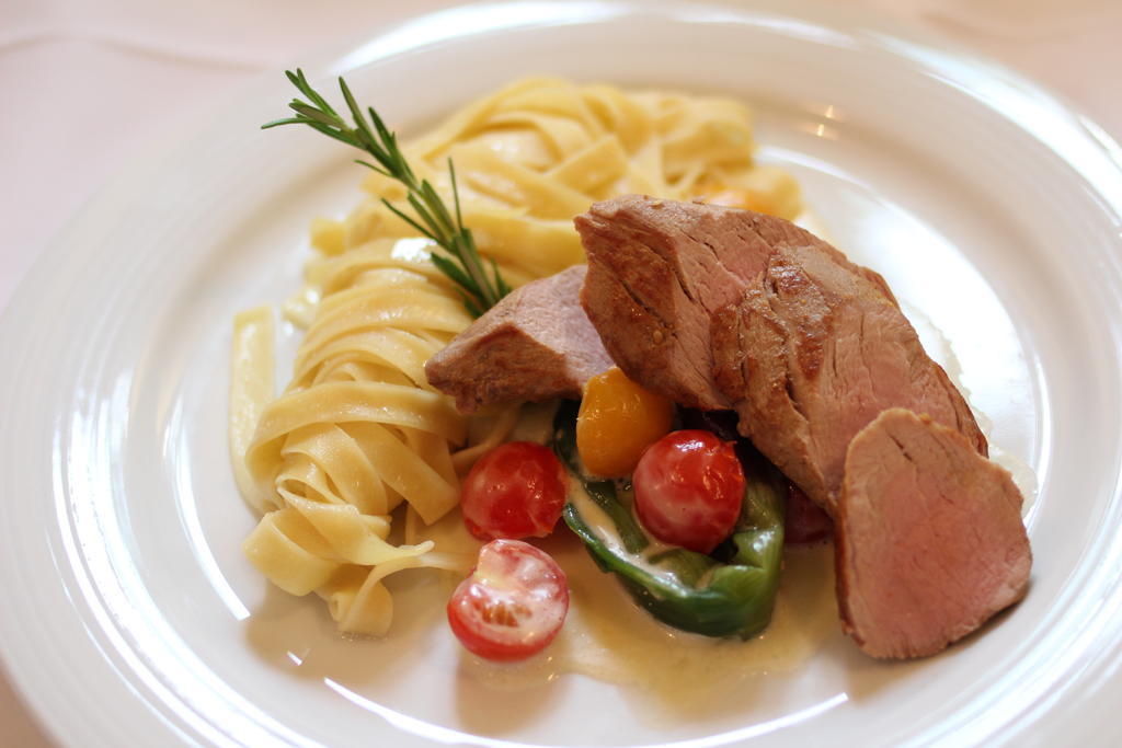 Aarehof Swiss Quality Hotel Wildegg Екстериор снимка
