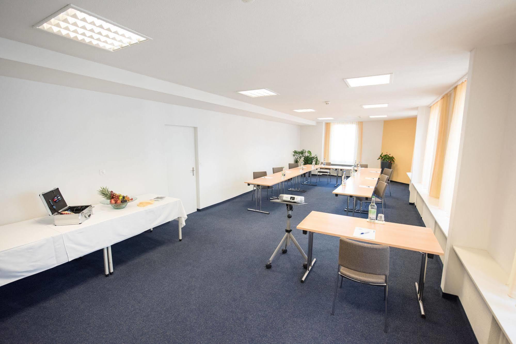 Aarehof Swiss Quality Hotel Wildegg Екстериор снимка