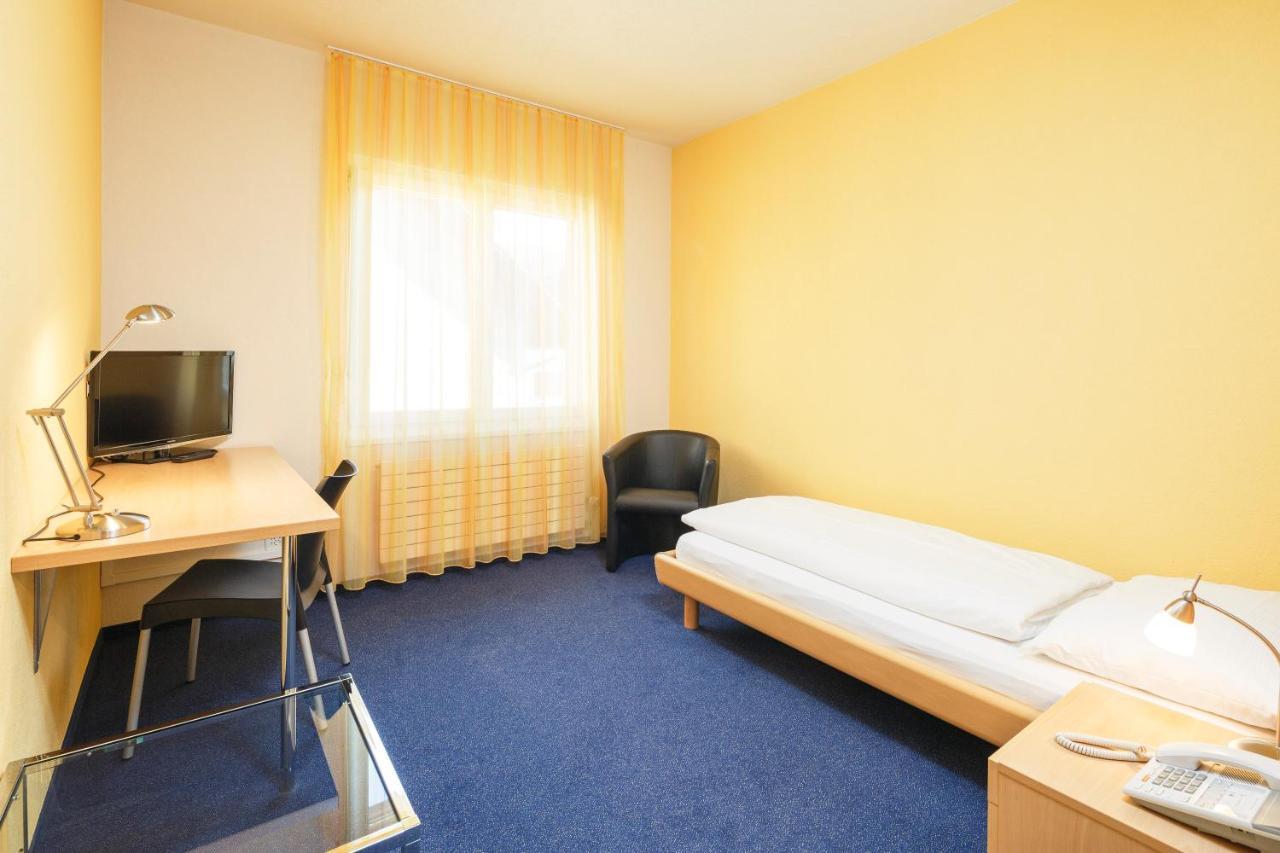 Aarehof Swiss Quality Hotel Wildegg Екстериор снимка
